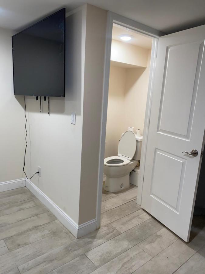 Private Room In South Philly Near Arenas! Philadelphia Exterior foto